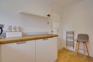 Kitchen- click for photo gallery